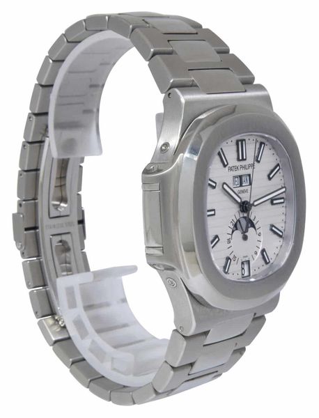 Patek Philippe Nautilus 5726/1A-010